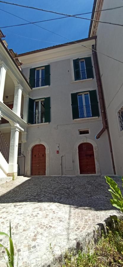 B&B Il Cardinale Rocca di Mezzo Eksteriør bilde